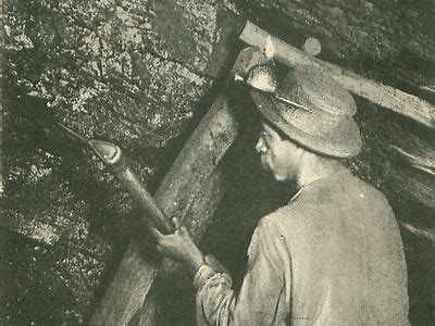 Exploring the Fascinating World of Hacksaw Mines and Their Historical Significance
